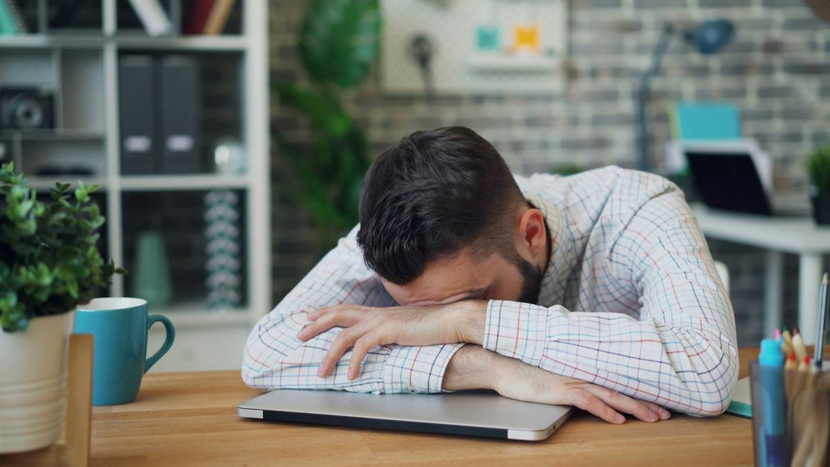 Printable stress management techniques pdf examples showing vagus nerve humming and physiological sigh exercises
